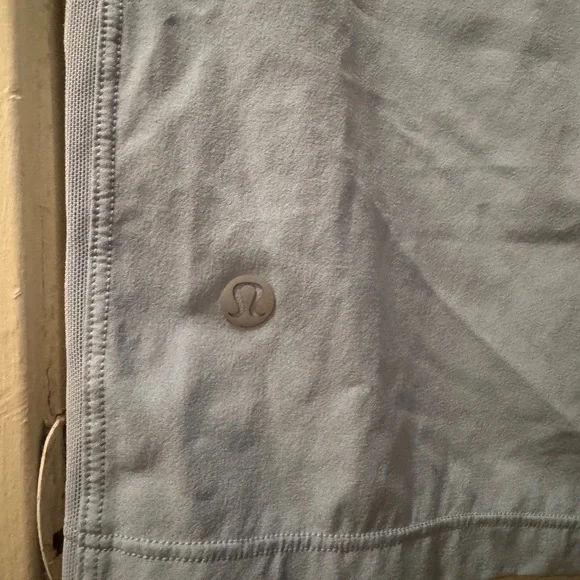 Lululemon Lined Shorts - Picture 4 of 5